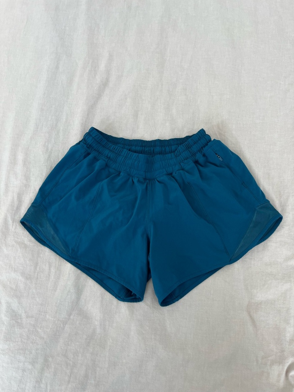 lululemon athletica Teal Hotty Hot Short II Long 4" - Size 4